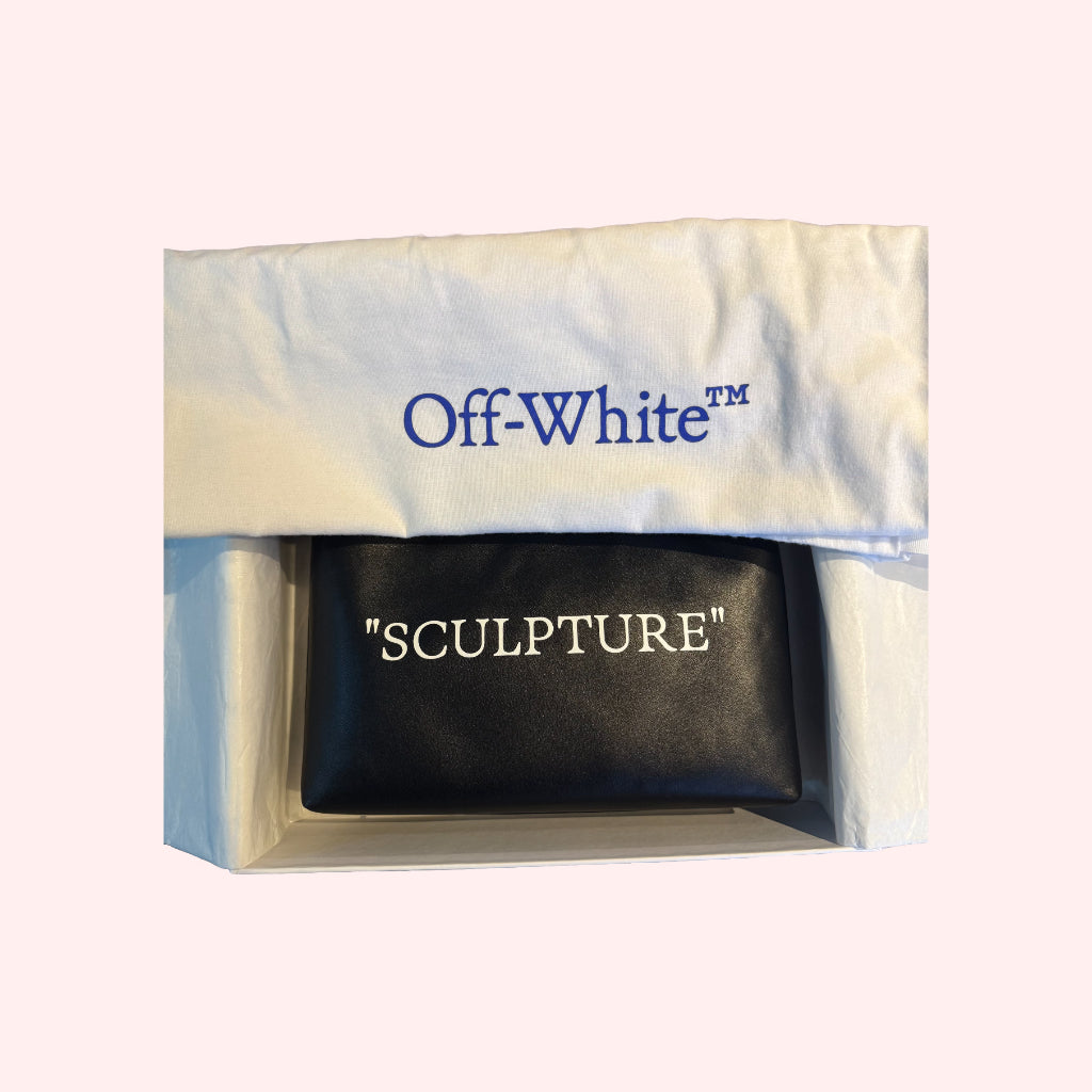 Bolsa Off-White Sculpture