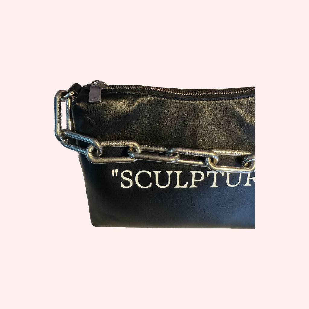 Bolsa Off-White Sculpture